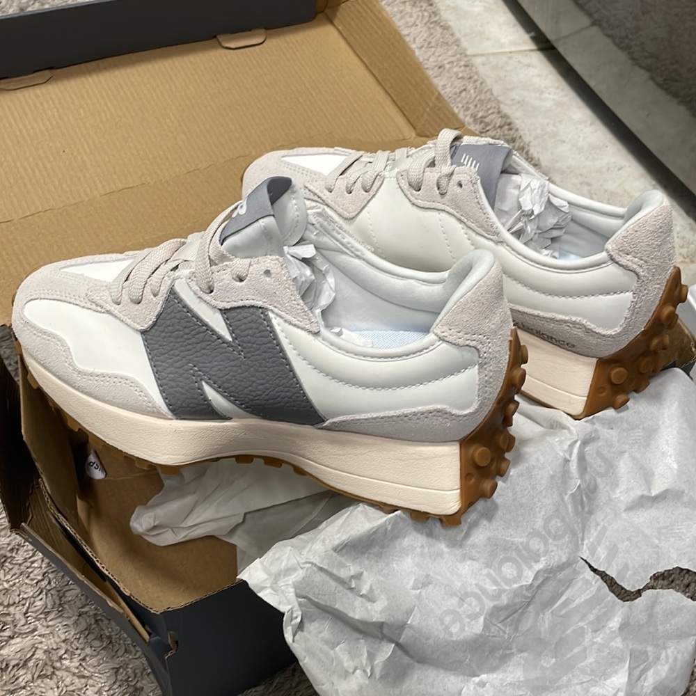 New Balance 327 Moonbeam with Shadow Grey U327LT - Picture 6 of 10